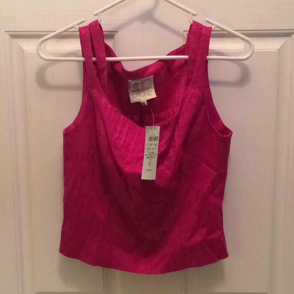 New cache fuchsia size 10 top
